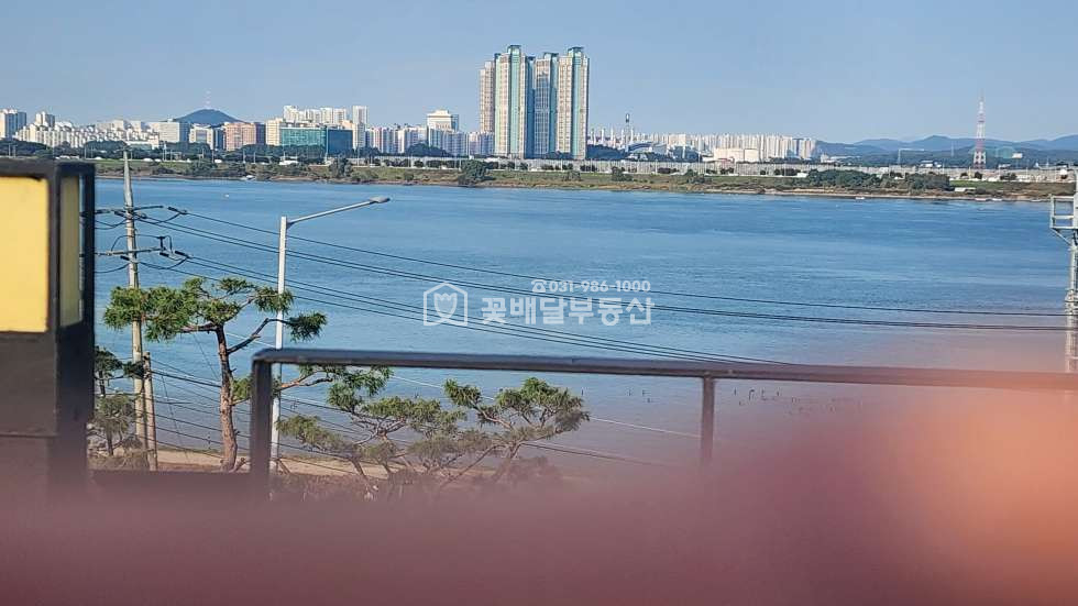경기 김포시 고촌읍 신곡리 한강변주말예식장 빵카페,전문식당,넓은주차장 1층필로티 월세 매물번호 10348 사진 28
