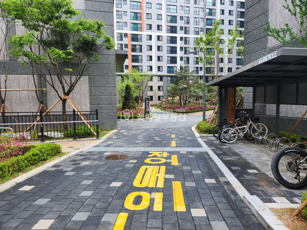 경기 김포시 고촌읍 신곡리 105동 [꽃배달부동산] 층간소음 X, 해잘드는 저층, 하시입주협의가능 매매 매물번호 10208 사진 4