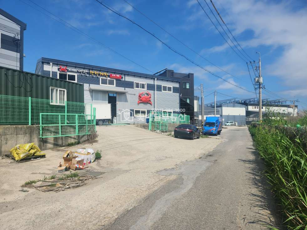 경기 김포시 고촌읍 향산리 가동 l꽃l배l달l부l동l산l 냉동시설있음 -40도까지 시설인수 협의 월세 매물번호 10279 사진 11